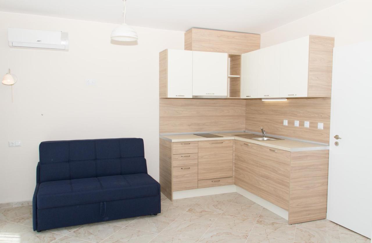 Apart Allure Dobi Aparthotel Primorsko Exterior photo