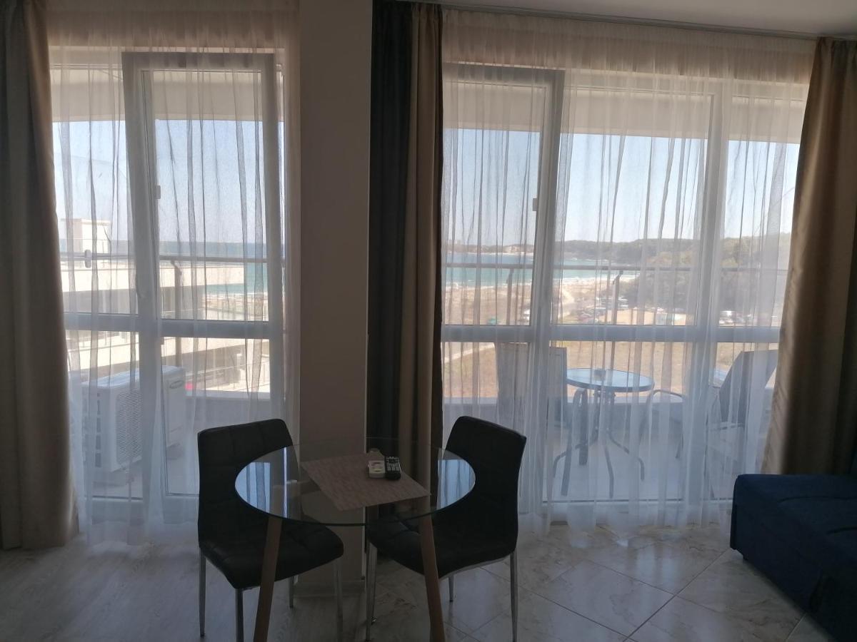 Apart Allure Dobi Aparthotel Primorsko Exterior photo