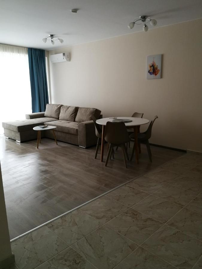 Apart Allure Dobi Aparthotel Primorsko Exterior photo