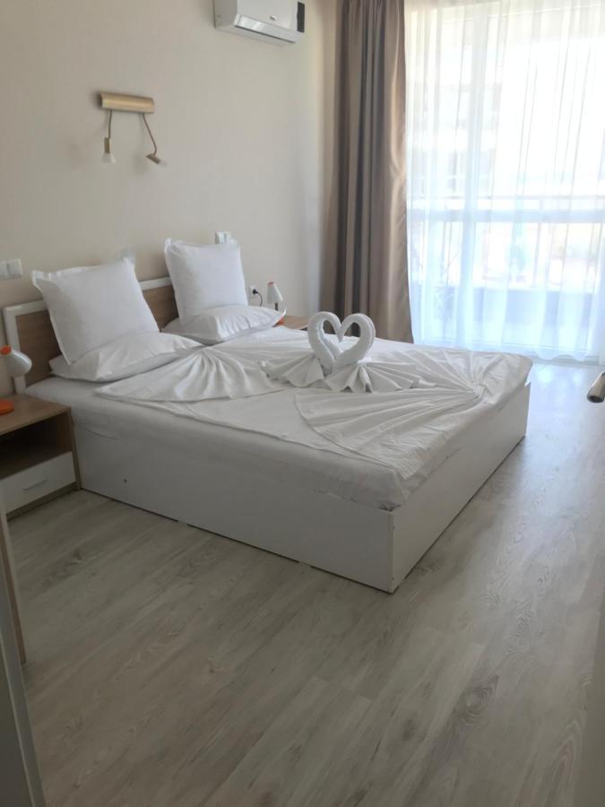 Apart Allure Dobi Aparthotel Primorsko Exterior photo